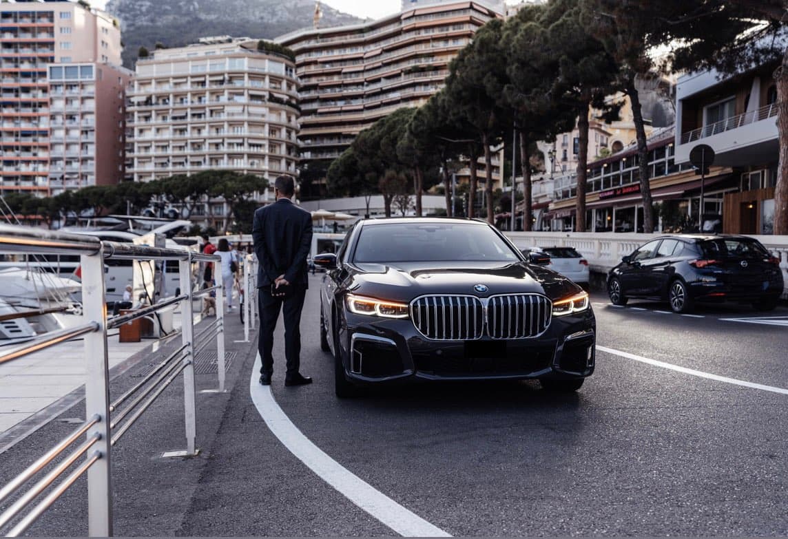 Fernstrecke mit privatem Chauffeur